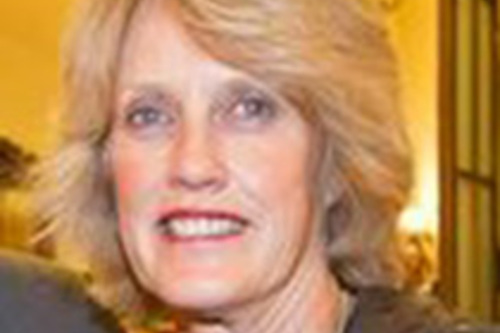 Dennise Hutton