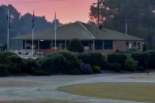 Tocumwal-Golf-club_2.jpg