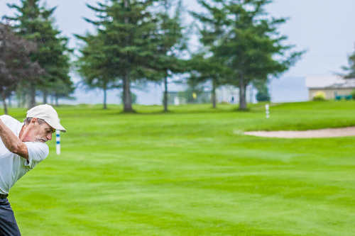 mckinnon-golf_2.jpg