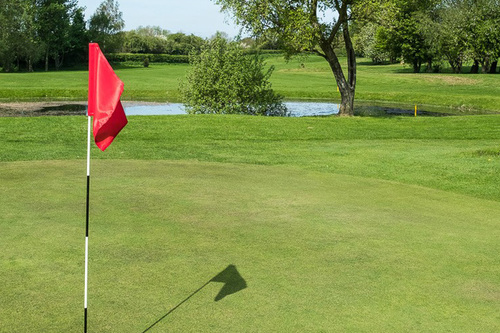 Hainsworth Park Golf Club