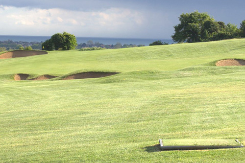 hill-barn-golf-club_1.jpg