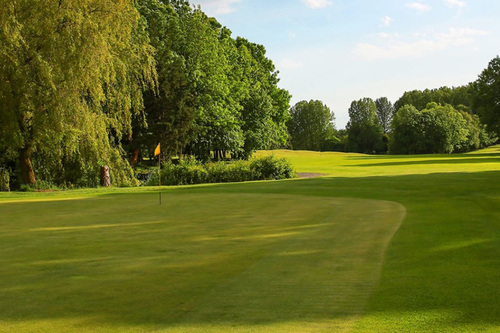 macdonald-hill-valley-emerald-course_1.jpg