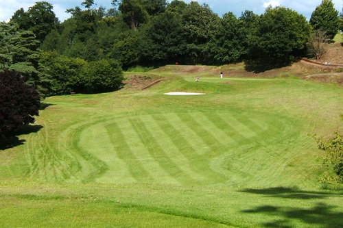 bramley-golf-club_4.jpg