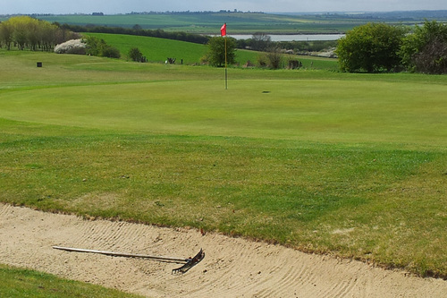 burnham-on-crouch-golf-club_4.jpg