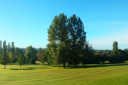 cricklade-hotel-golf-club_1.jpg