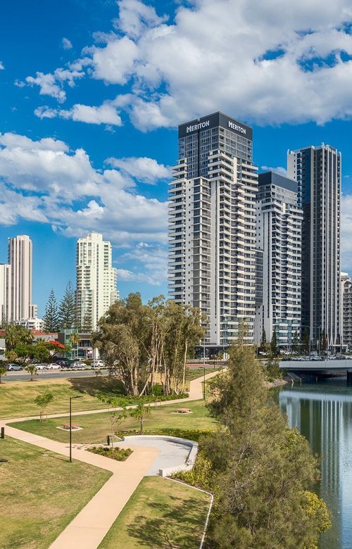 Meriton Suites Broadbeach