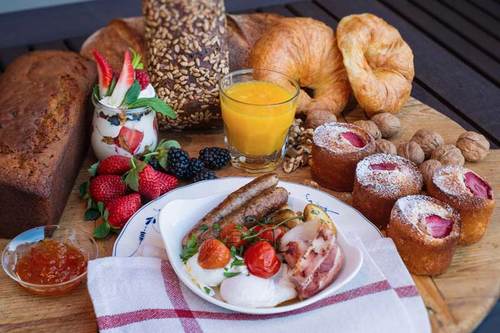 breakfast.jpg
