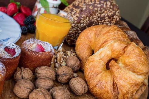 breakfast-2.jpg