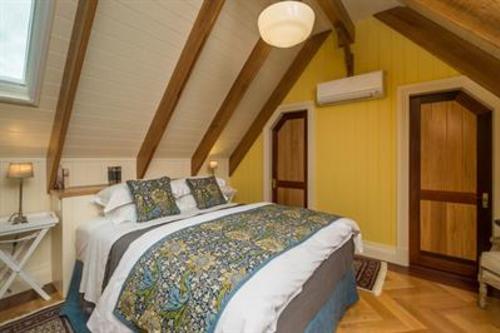 The_Cottage.jpg