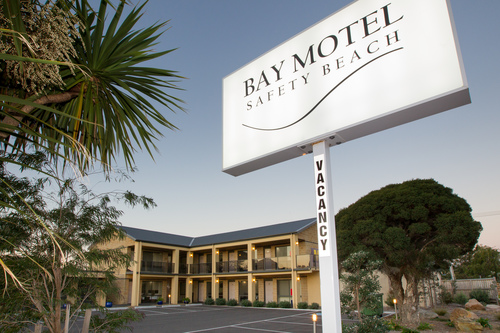 RDP_BayMotel_Exterior_Ad-1.jpg