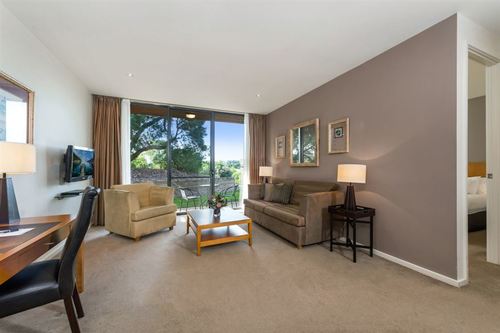 one_bedroom_suite.jpg