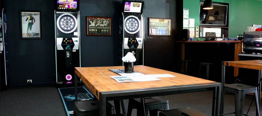 <em>Experience Ballarat's Premier Indoor Golf Centre.</em> Enjoy 2 hours in a simulator at <em>The Golfers Lounge, Ballarat.</em> Includes a beer each per person!  