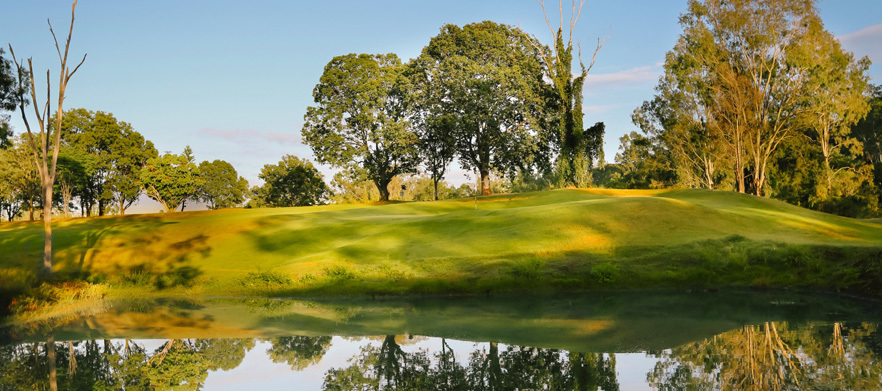 Brisbane River Golf Club For Two Players And Motorised Cart PLUS Beers