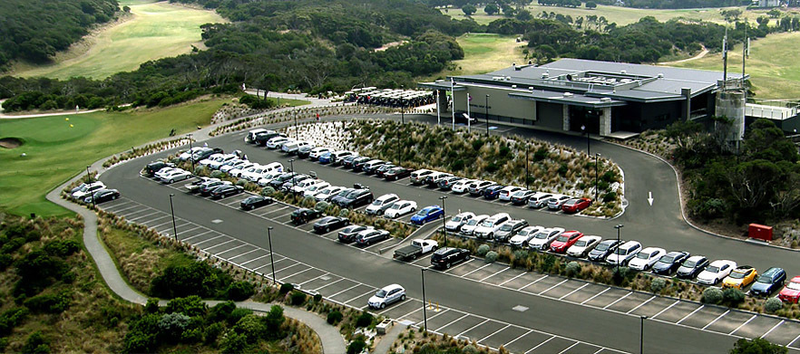 <em>Stunning Stay and Play for Two at the Mercure Portsea Golf Club!</em> Includes two nights twin share accommodation on arrival, cooked breakfast and golf with a motorised cart at the beautiful Portsea Golf Club! 