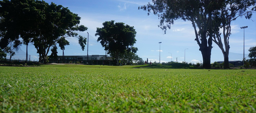9 holes for TWO Plus Range Balls at <em>KDV Sport.</em> 