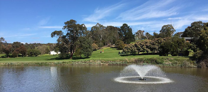 18 Holes For TWO in a Motorised Cart at Whittlesea Golf Club 