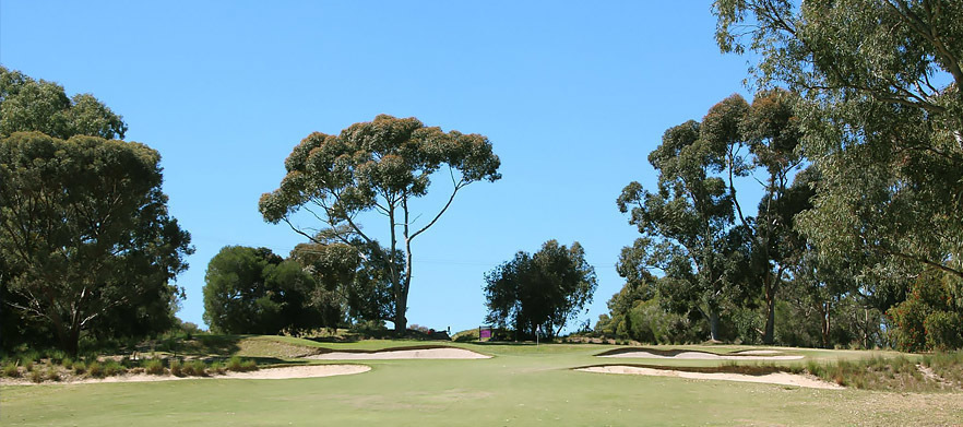 <em>Play one of Adelaide's Hidden Gems!</em> 18 Holes for Two at the Beautiful <em>Flagstaff Hill Golf Club.</em> Includes a motorised cart and a cold drink each after your round.  