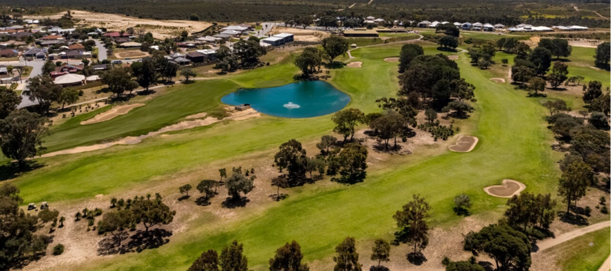 <em> 18 Holes for Two at the Spectacular Sun City Country Club!</em> Includes a Shared Motorised Cart.