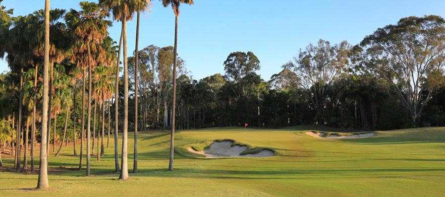 <em>18 Holes For Two in a motorised cart at The World Class Sanctuary Cove Resort and Country Club.<em>