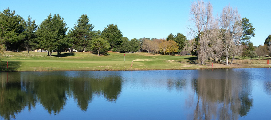 <em>Discover one of  Canberra's Hidden Gems!</em> 18 Holes for Two at <em>The Magpies Belconnen Golf Club.</em> Includes a Shared Motorised Cart plus $30 Food and Beverage package .
