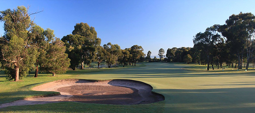 <em>Play one of Australia's top Golf Courses!</em> 18 holes for 2 at the spectacular Cranbourne Golf Club with a beer each after your round. 