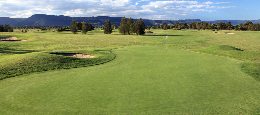 <em>One of NSW's Hidden Gems!</em> 18 Holes for Two at the <em>Worrigee Golf Links.</em> Includes a Shared Motorised Cart and Drinks. 