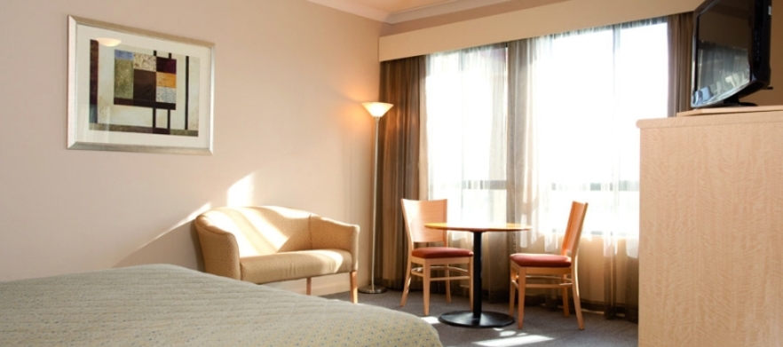 <em>One Night Stay and Play at McCracken Country Club </em> One Nights for Two at McCracken Country Club, staying in a Resort Room. Includes 18 Holes of Golf for Two in a Cart at McCracken Country Club with Breakfasts each morning. 