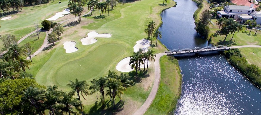 Now You Can Play <em>The Original and Still the Best Resort Golf Course on the Gold Coast, Palm Meadows Golf Course.</em> 18 Holes For FOUR In Shared Motorised Cart With GPS at this Championship Course. <em>