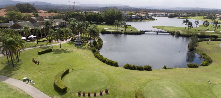 Now You Can Play <em>The Original and Still the Best Resort Golf Course on the Gold Coast, Palm Meadows Golf Course.</em> 18 Holes For FOUR In Shared Motorised Cart With GPS at this Championship Course. <em>