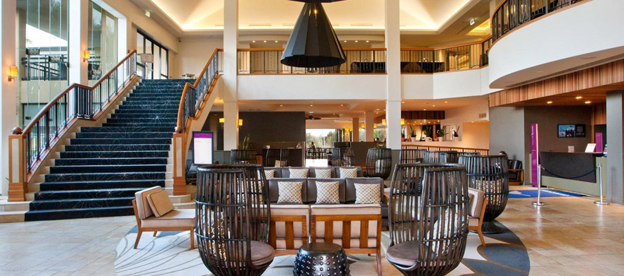 <em>1 Night Stay For Two at Mercure Gold Coast, with Breakfasts, 18 Holes at Palm Meadows each in shared Motorised Carts.</em>