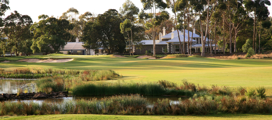 <em>Eynesbury Golf Club Special!</em> 18 Holes for Two in a Shared Motorised Cart and a Beer each after your round. 