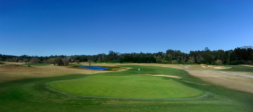 1 Night Stay for Two in Luxury Accommodation at Riverside Oaks Golf Resort. Includes golf in a motorised cart on both courses, range balls, breakfasts & more! 