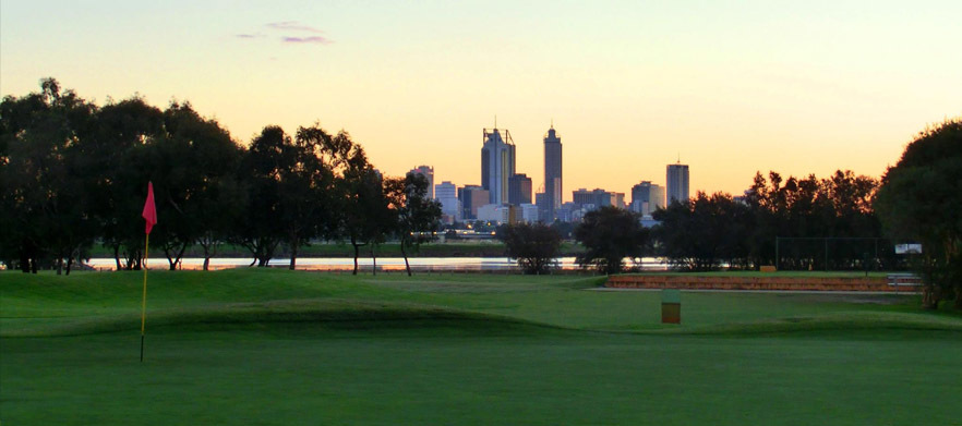 18 Holes for TWO in a motorised cart at <em> Maylands Peninsula Public Golf Course! </em> Lunch & a Drink each after your game.