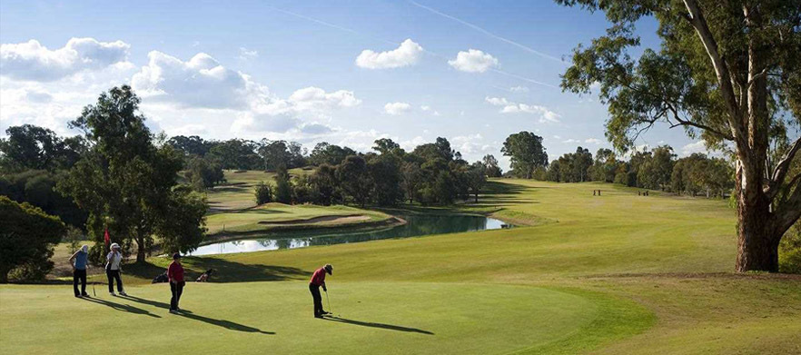 Two Nights for Eight at The Country Inn Motel. Includes Unlimited Golf at Cobram Barooga Golf Club, Breakfasts, Drinks & Meal Vouchers