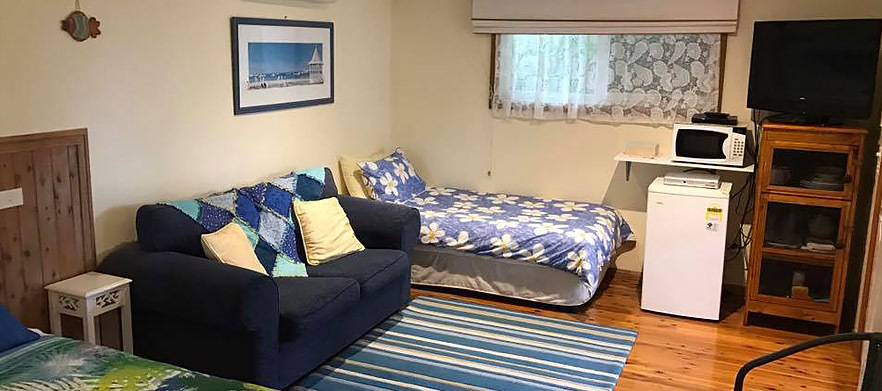 One Night Stay with Two Days of Unlimited Golf for 4 people at Aussie Golf Ranch! 