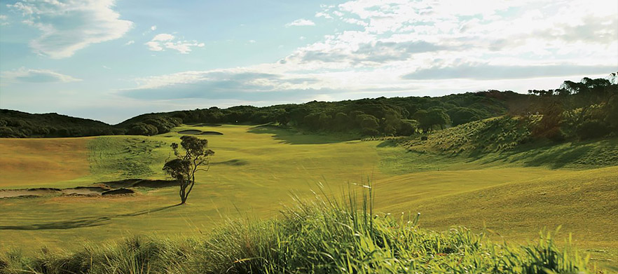 Two Night Stay and Play for Two at the Beautiful Mercure Portsea Golf Club!