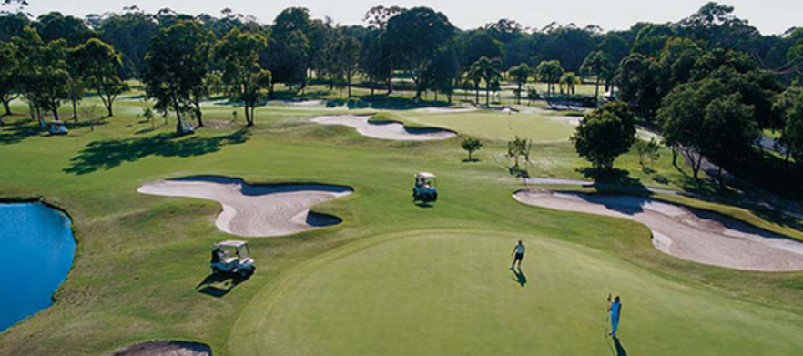<em>Play, Stay & Relax at Mantra Twin Towns</em> 1 Night Stay with 18 Holes For Two at Coolangatta Tweed Heads Golf Club With Electric Cart.</em>