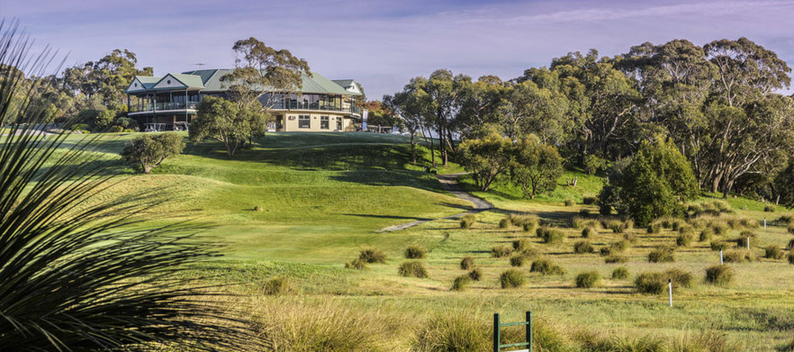 <em>Play one of South Australia's Top Courses!</em> 18 Holes for Two at the Stunning <em>Mount Compass Golf Course. </em>Includes a Shared Motorised Cart & Drinks. 