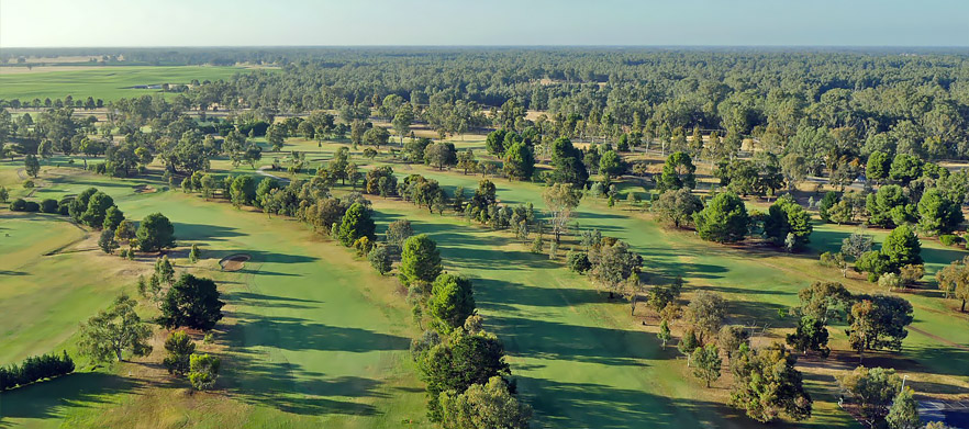 MURRAY RIVER GETAWAY! 2 Night Stay & Play For Two at Tocumwal Golf Club!