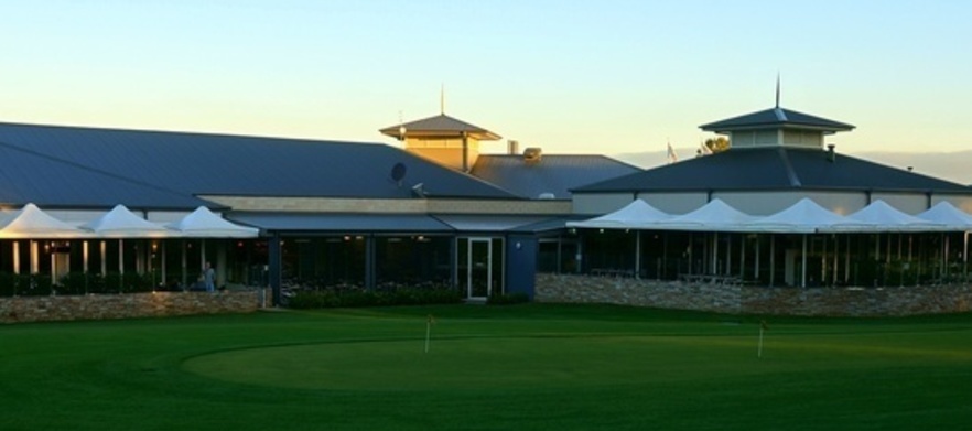 <em> Play Two Regional Victorian Gems Staying at the Beautiful Mercure Warragul! </em> Includes one night accommodation with a bottle of wine on arrival and golf for two at Warragul and Drouin Golf Clubs!