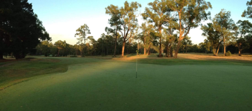 <em> Play Two Regional Victorian Gems Staying at the Beautiful Mercure Warragul! </em> Includes one night accommodation with a bottle of wine on arrival and golf for two at Warragul and Drouin Golf Clubs!