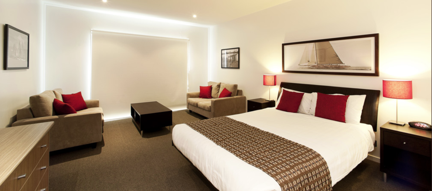 18 Holes for two with a drink after your game at the stunning Phillip Island Golf Club with one night in Luxury at The Waves Apartments!