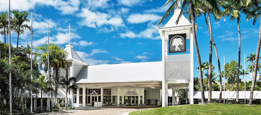 <em>5 nights for 2 people at the Sheraton Mirage Port Douglas!.</em> Golf at the beautiful Mirage Country Club in a motorised cart and more. <em>