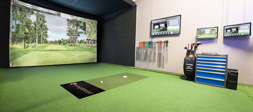 Experience a Tour Level Full Set Club Fitting at the <em>Precision Golf Indoor Centre!</em> Bookings available 7 days a week.