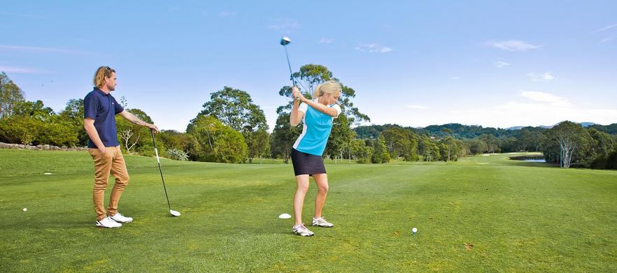 <em>Play, Stay & Relax Ocean Shores Motel.</em> 1 Night Stay with Breakfast, 18 Holes For Two at Ocean Shores Country Club &  Murwillumbah Golf Club.