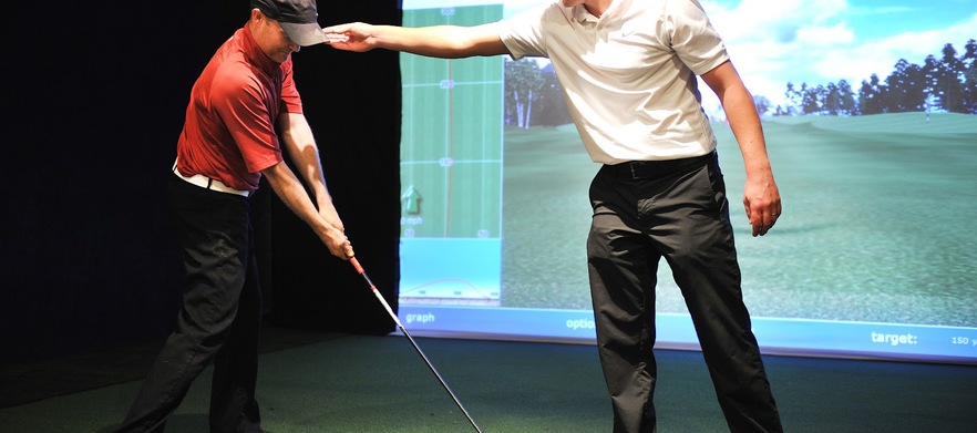 Golf Coaching Special with <em>PGA Professional Scott Silva.</em> 2 x 1/2 Hr Golf Lessons using state of the art flightscope technology, plus 2 x 1/2 Hr practice sessions on a State of the Art Golf Simulator. 