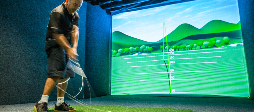 Experience a Tour Advantage Iron fitting at <em>PureForm Golf.</em> A Full Iron Fitting experience at 2 convenient locations in Sydney & Melbourne.