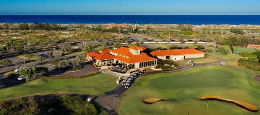 Golf Lesson and 9 Holes at Secret Harbour Golf Links