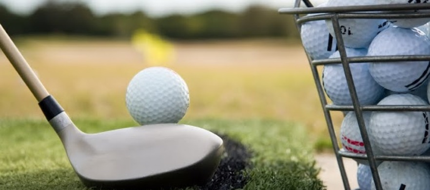 Golf Lesson and 9 Holes at Secret Harbour Golf Links