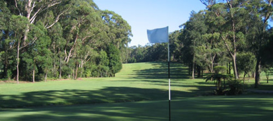 1 Night Stay & Play for Two at <em>The Mollymook Paradise Haven Motel!</em> Includes golf at Mollymook GC's Beautiful Hilltop Course, Breakfast, free wifi & more! 